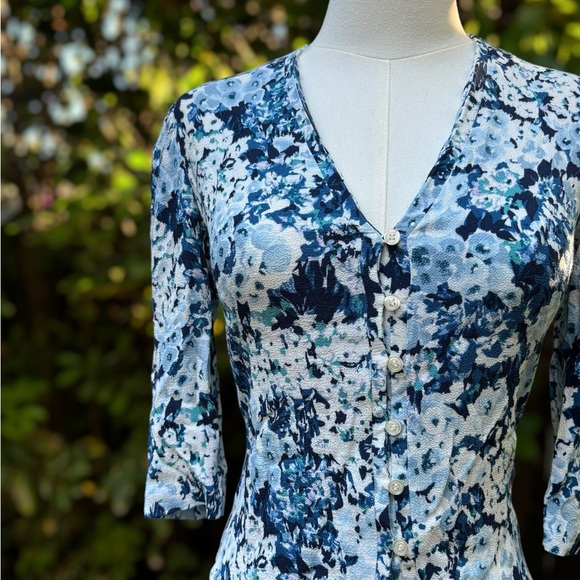 Rouje Dalida blouse in blue hydrangea FR 34/US 2 - Picture 5 of 9